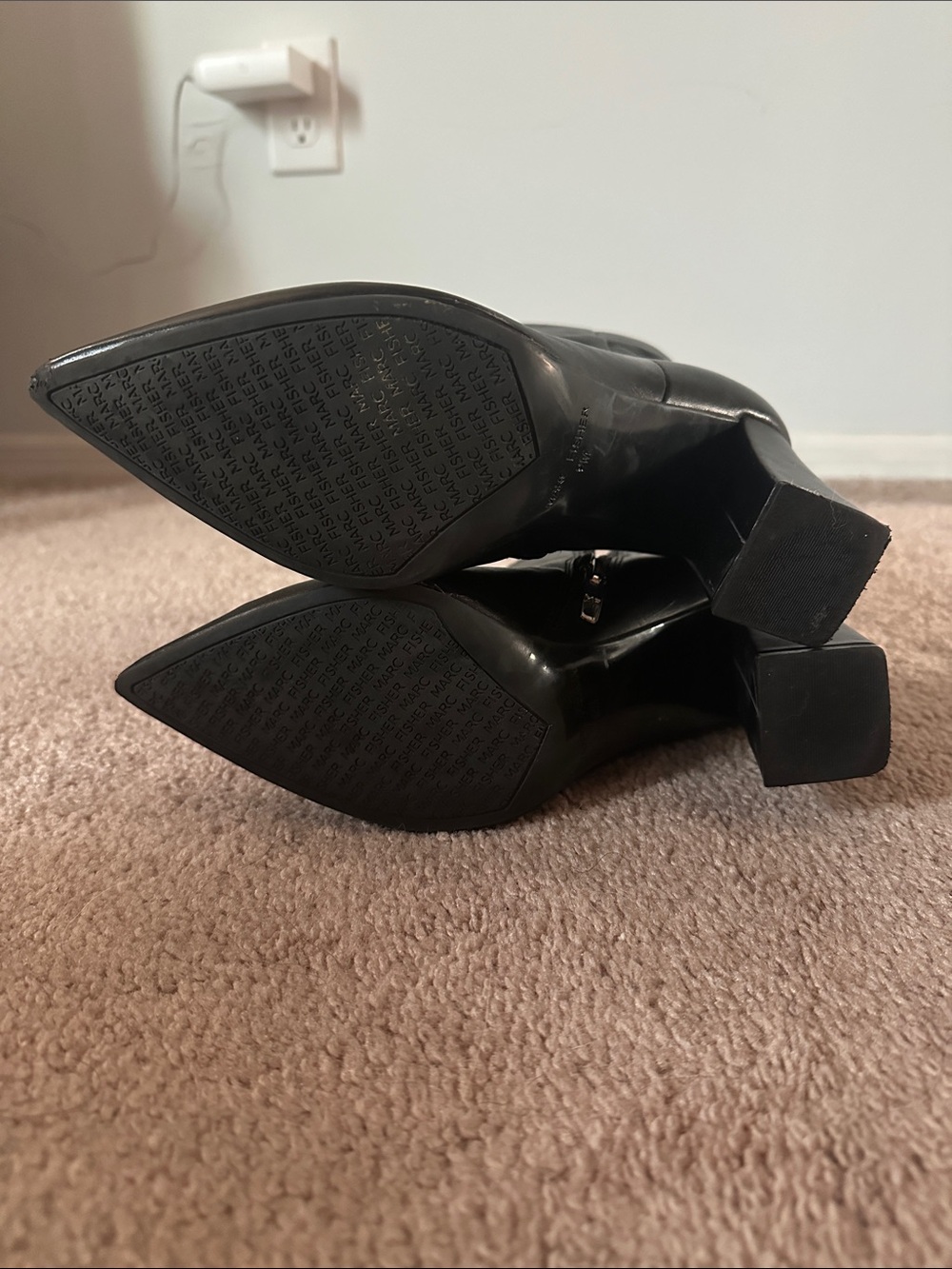 Marc Fisher Black Pointed-Toe Leather Ankle Booties - Picture 5 of 6